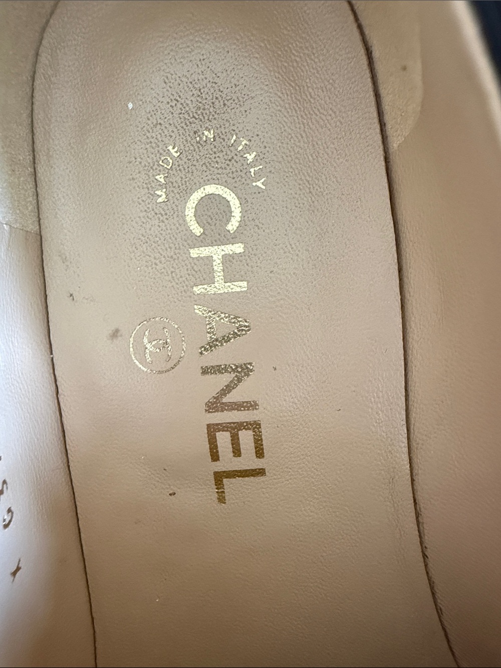 CHANEL Black Patent Leather Women’s Logo Chain Loafers - Picture 9 of 15
